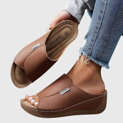 ESTHER | STYLOVÉ ORTOPEDICKÉ SANDÁLY