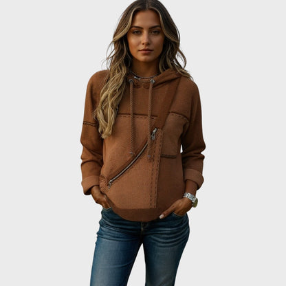Mila | Knitted hoodie with a contrasting design
