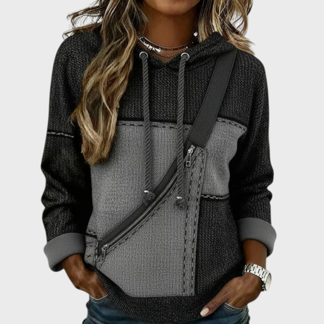 Mila | Knitted hoodie with a contrasting design