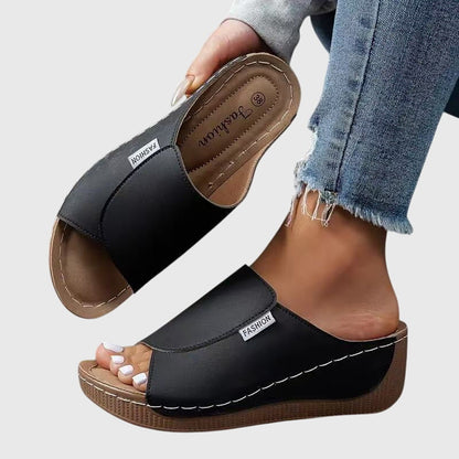 ESTHER | STYLOVÉ ORTOPEDICKÉ SANDÁLY