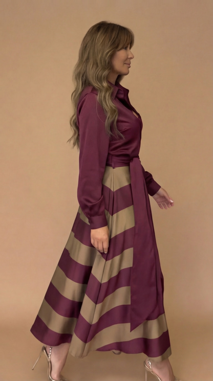 Markéta - Elegant dress with a bow