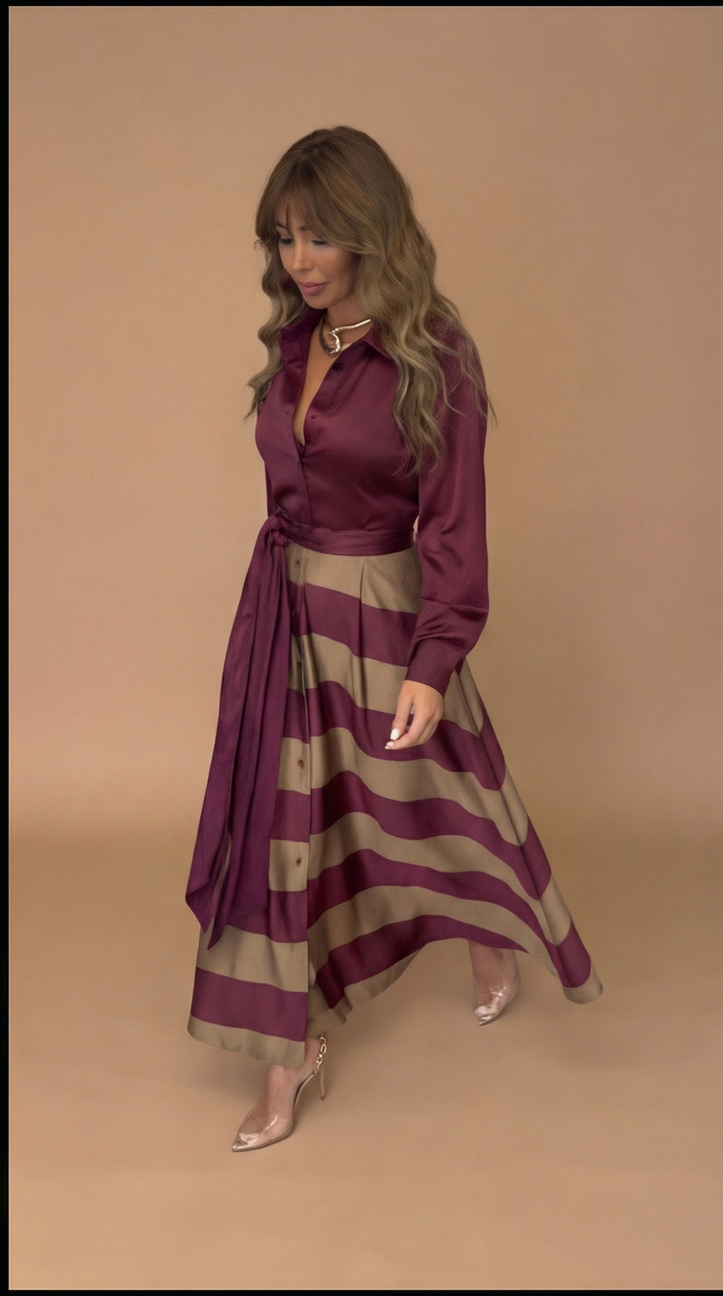 Markéta - Elegant dress with a bow