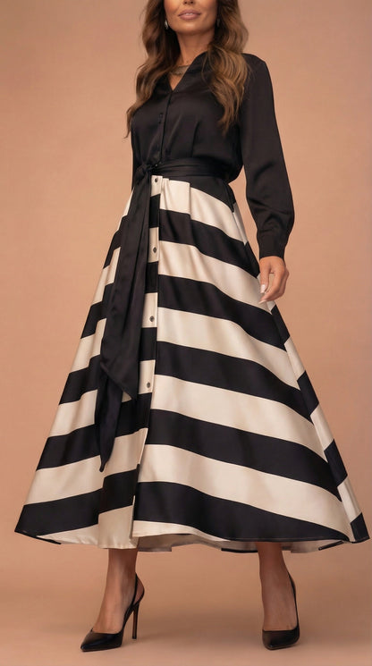 Markéta - Elegant dress with a bow
