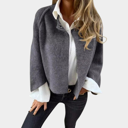 Lenka - Short loose cardigan with batwing sleeves